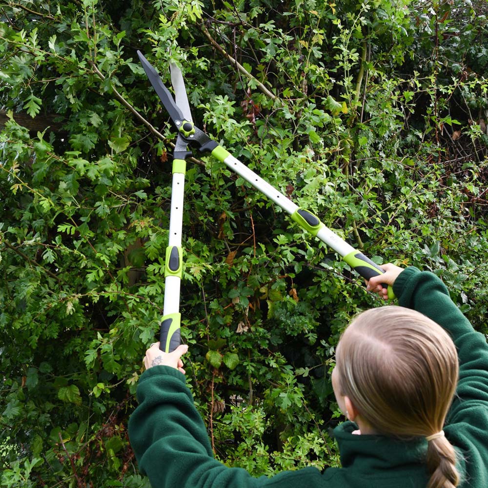 Garden Gear Telescopic Hedge Shears Image 2