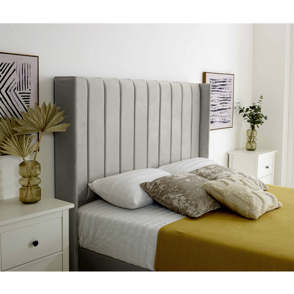 Eleganza Majestique Small Double Silver Plush Velvet Bed Frame Image 2