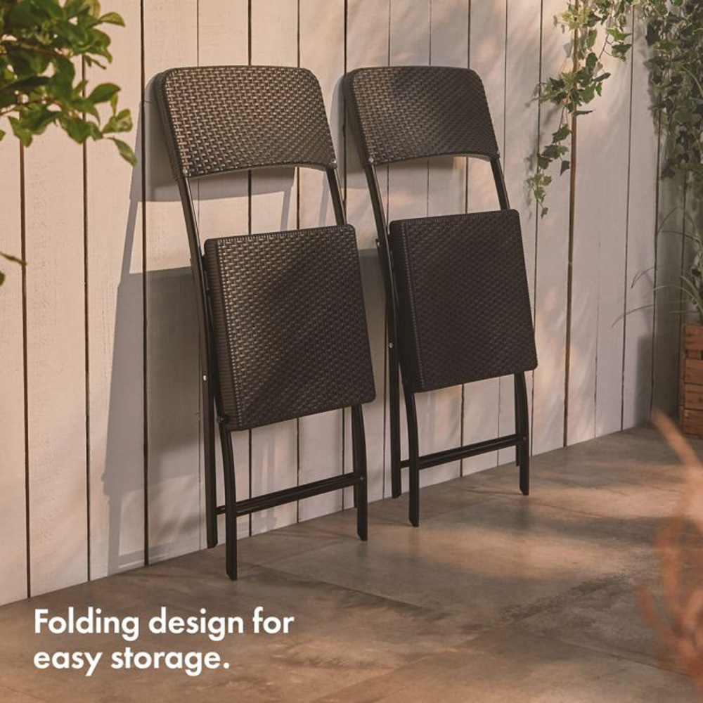 VonHaus Faux Rattan Folding Chair 2 Pack Image 5