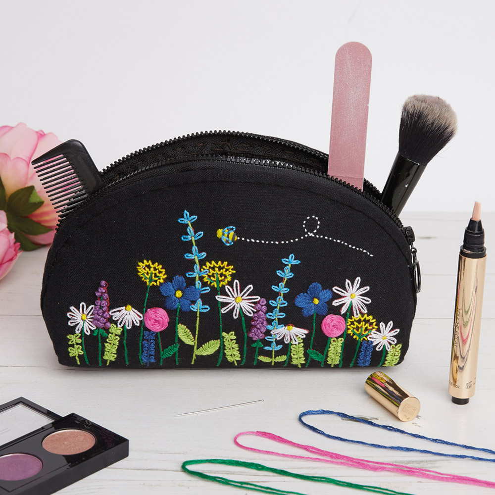 Sew & So On Multicoloured Embroidery Craft Set Image 8