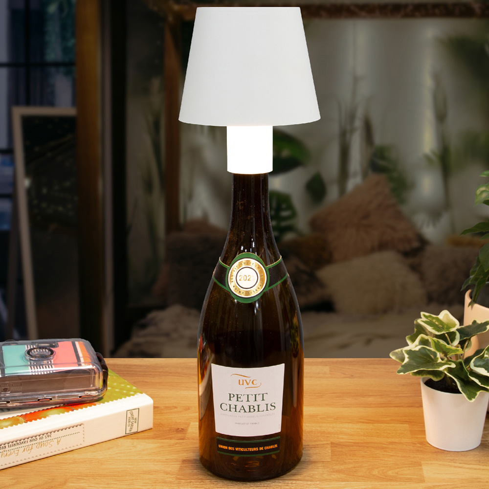 Global Gizmos Portable Bottle Lamp Image 2