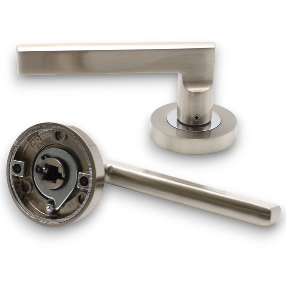 Spira Brass Drox Dual Tone Lever Door Handle 2 Pack Image 2