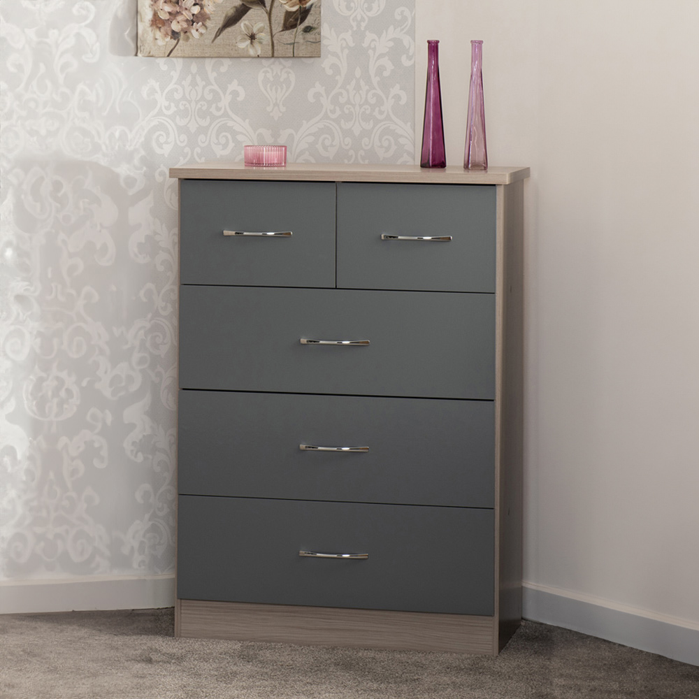 Seconique Nevada 5 Drawer Grey Gloss Light Oak Veneer Chest of Drawers Image 7