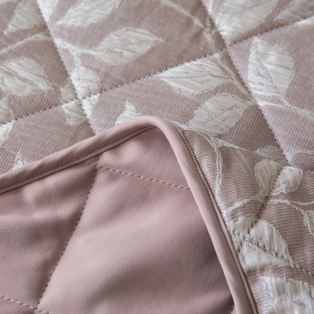 Velosso Florette King Size Jacquard Quilted Bedspread Set Image 3