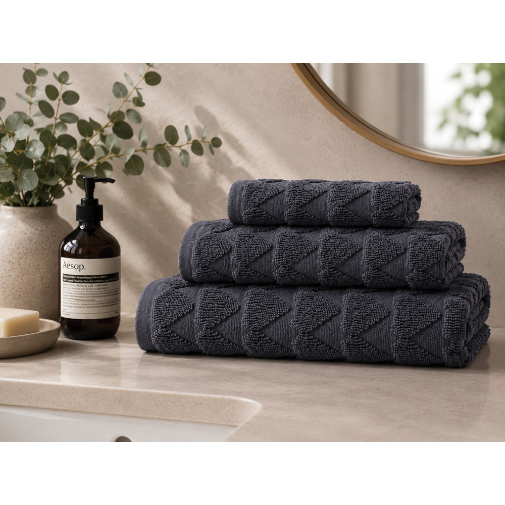 Bellissimo Home Cotton Charcoal Teardrop Jacquard Heavyweight Bath Sheet Image 2