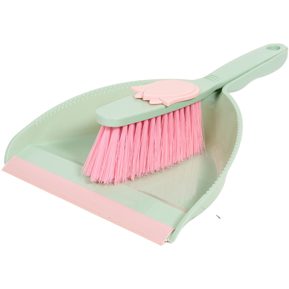 Flower Dustpan and Brush Image 3