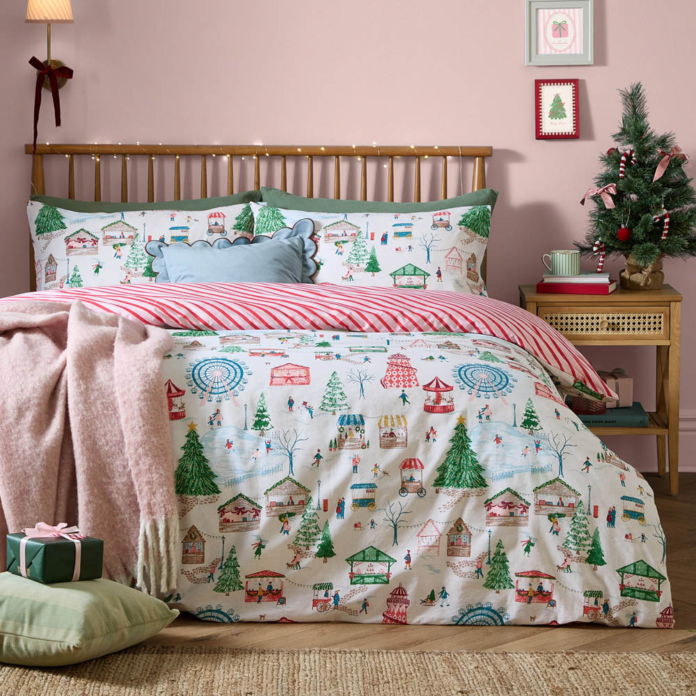 Furn Christmas Winter Wonderland Single Red Reversible Duvet Cover Set Image 1