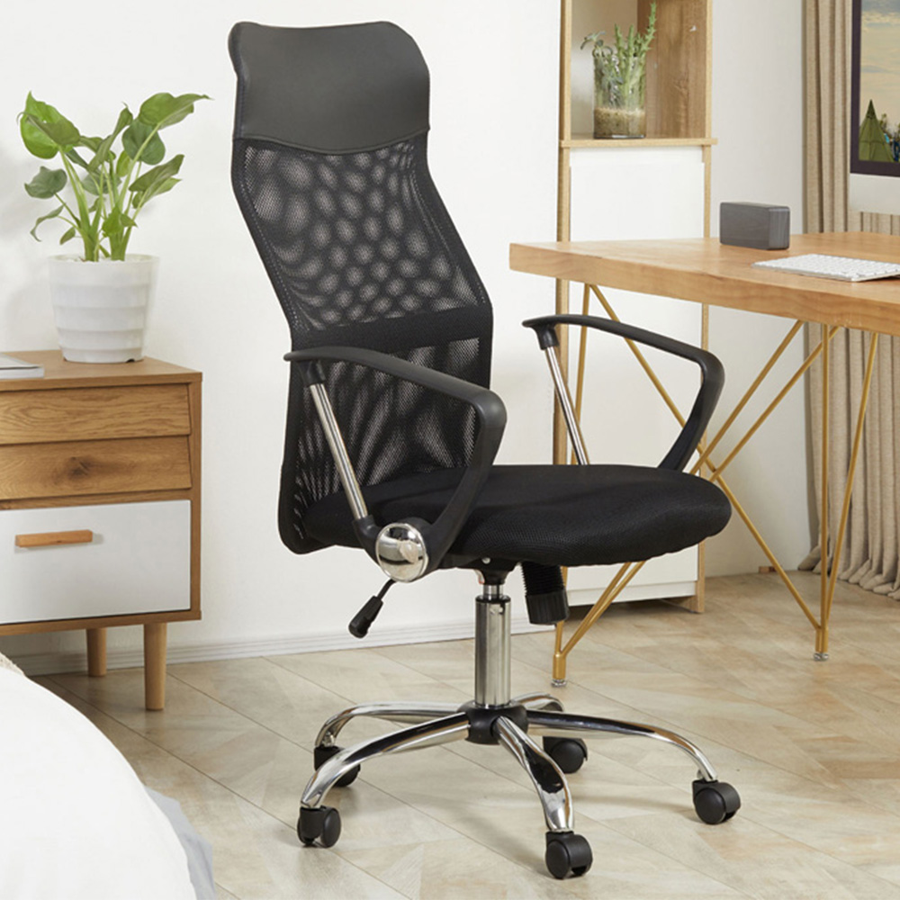 Portland Black Faux Leather and Mesh Swivel Office Chair Image 1