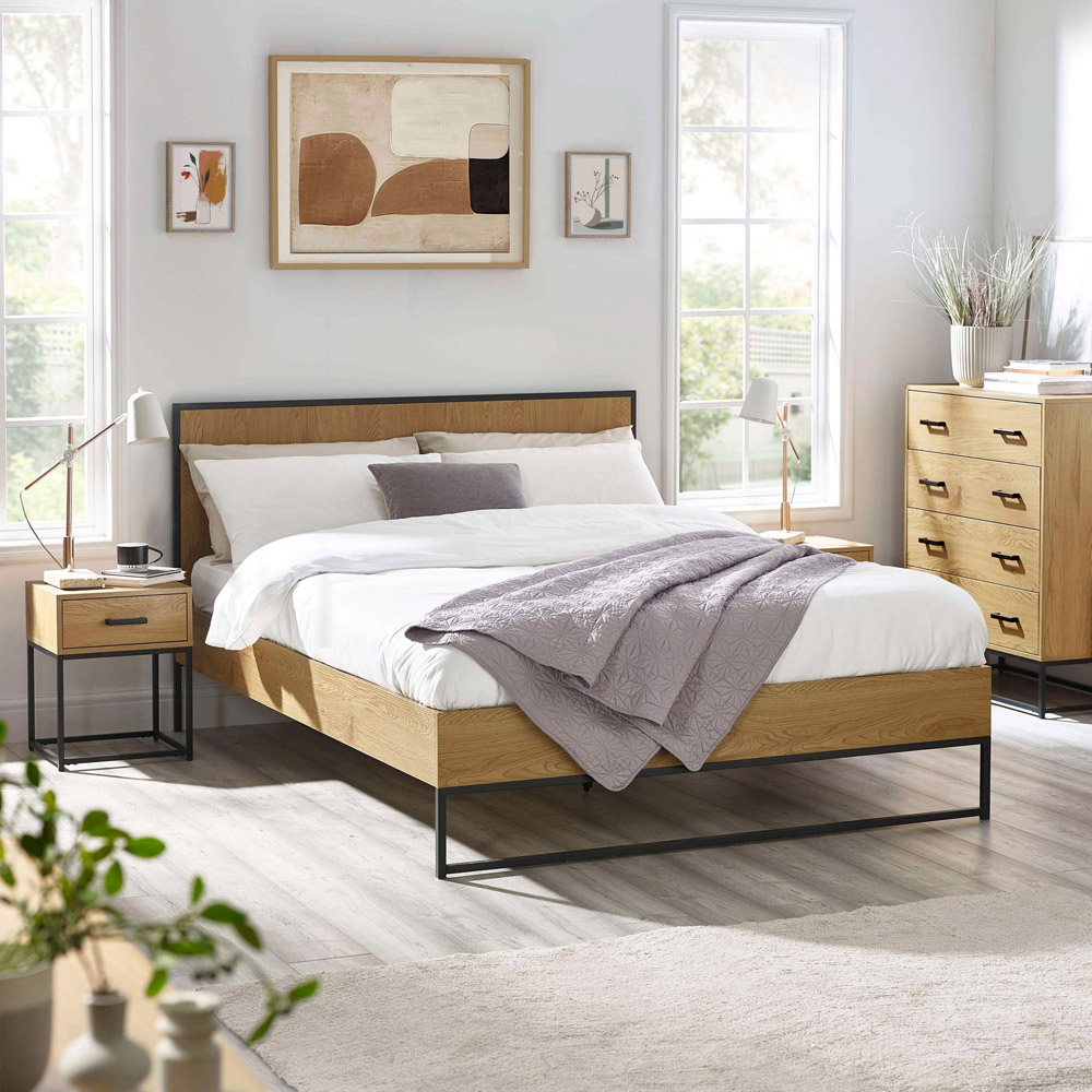 Julian Bowen Harlow Single Drawer Light Oak Effect Bedside Table Image 8