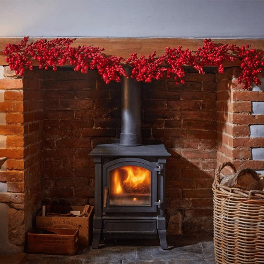 Samuel Alexander Red Plastic Berry Burst Garland 180cm Image 2