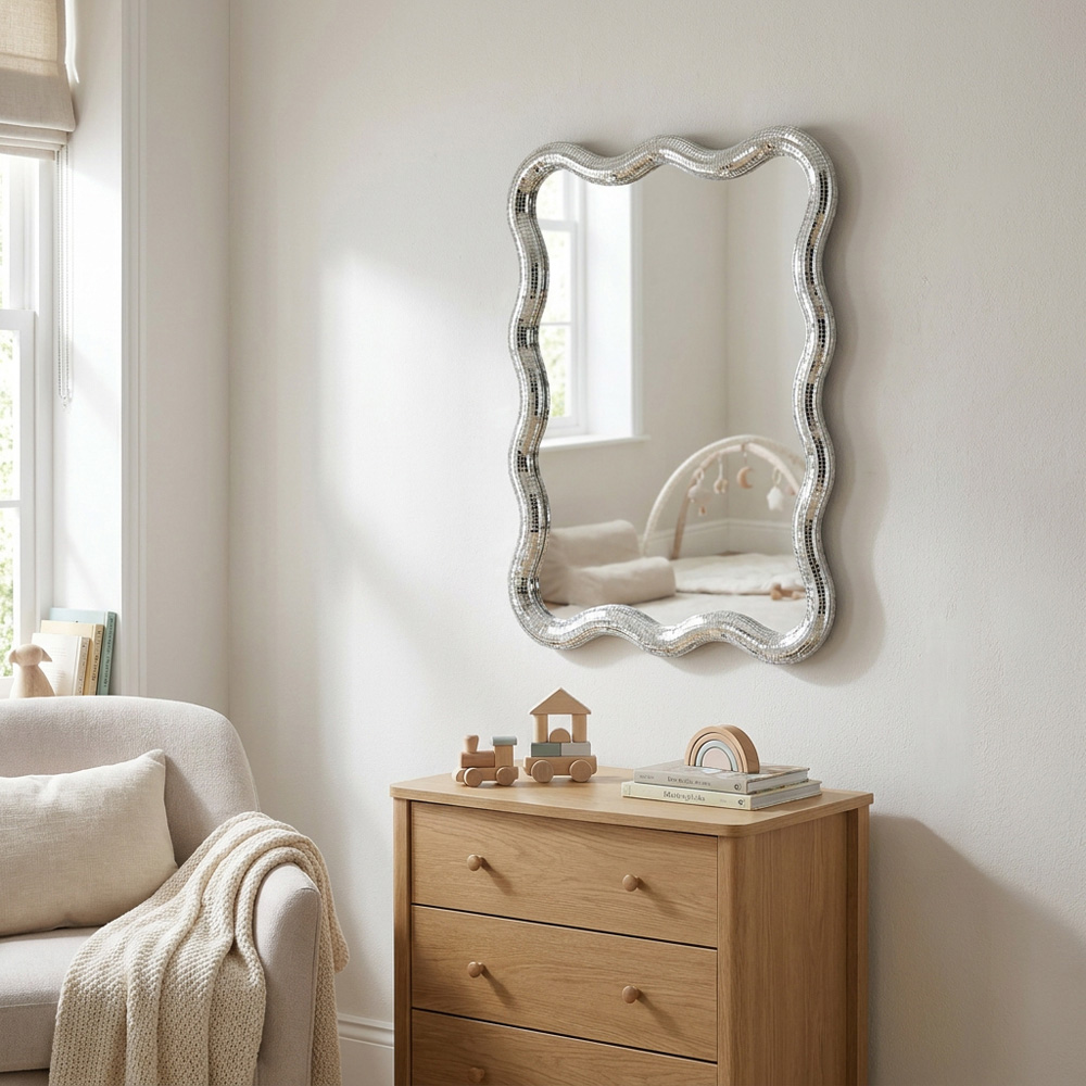 Wavy Disco Mirror Silver Image 4