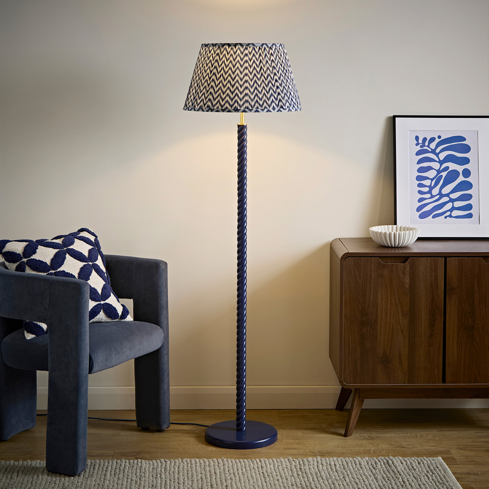 ValueLights Amara Blue Chevron Pleated Shade Navy Twist Floor Lamp with Bulb Image 2