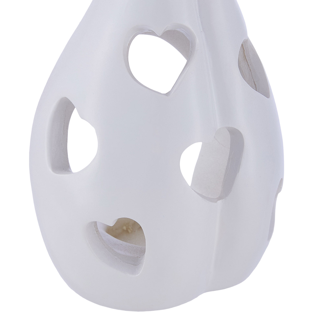 Living and Home White Resin Mother and Daughter Tealight Holder Image 6