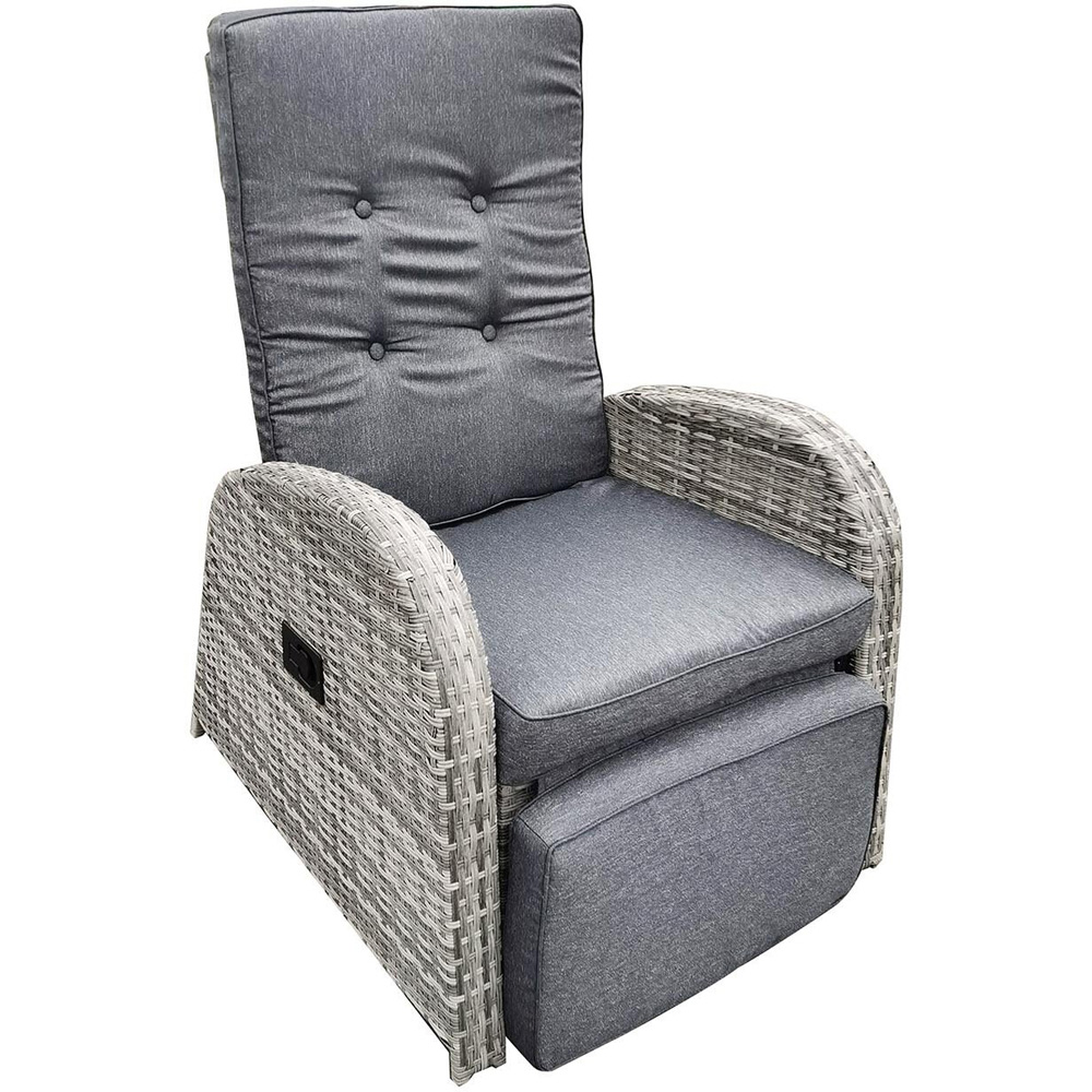 Malay Deluxe Malay New Hampshire Grey Wicker Reclining Chair Image 6