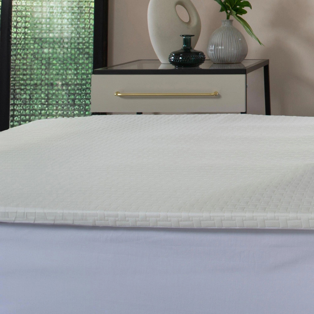 The Lyndon Company King Size Memory Foam Mattress Topper Image 3