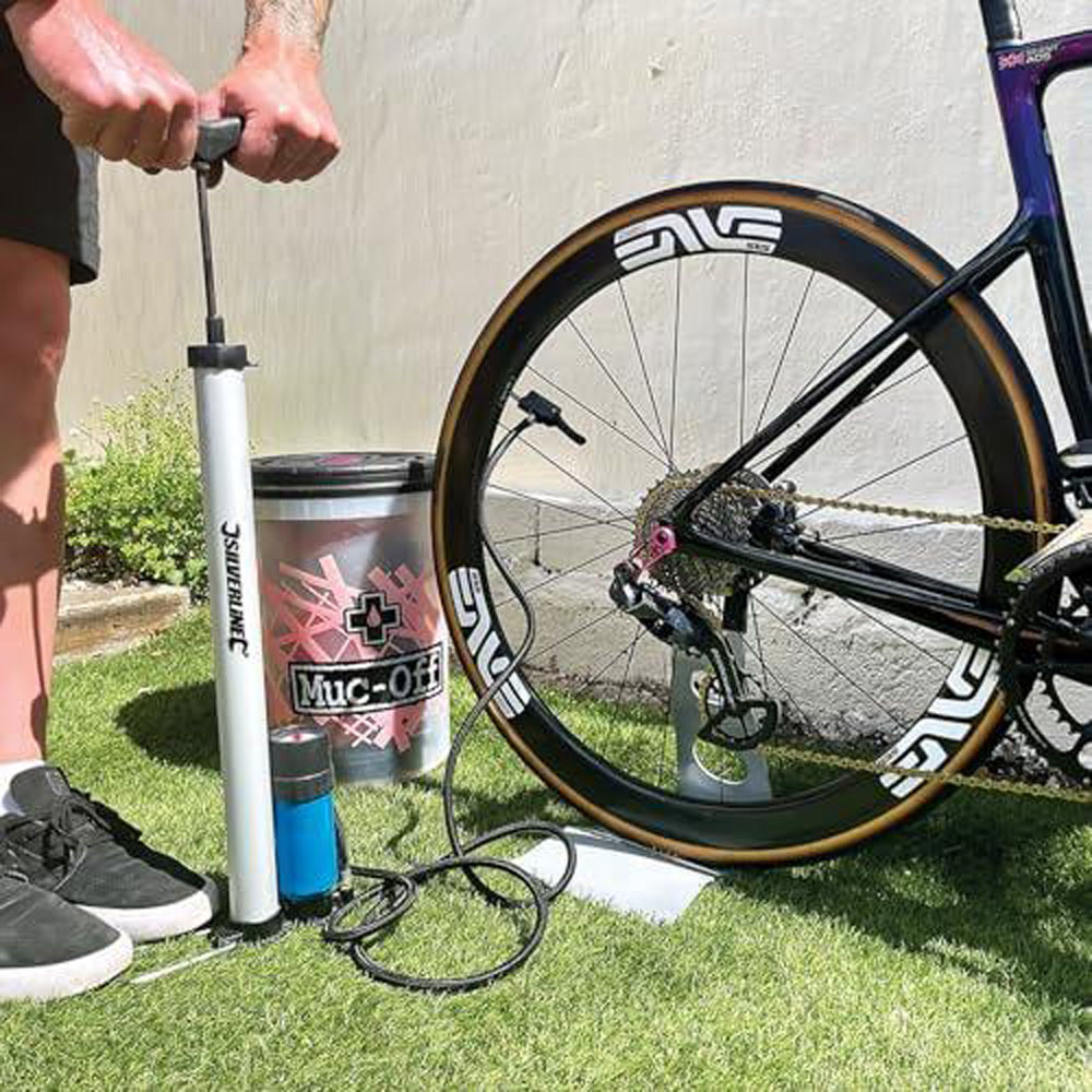 Silverline Track Pump 0-7bar Image 2