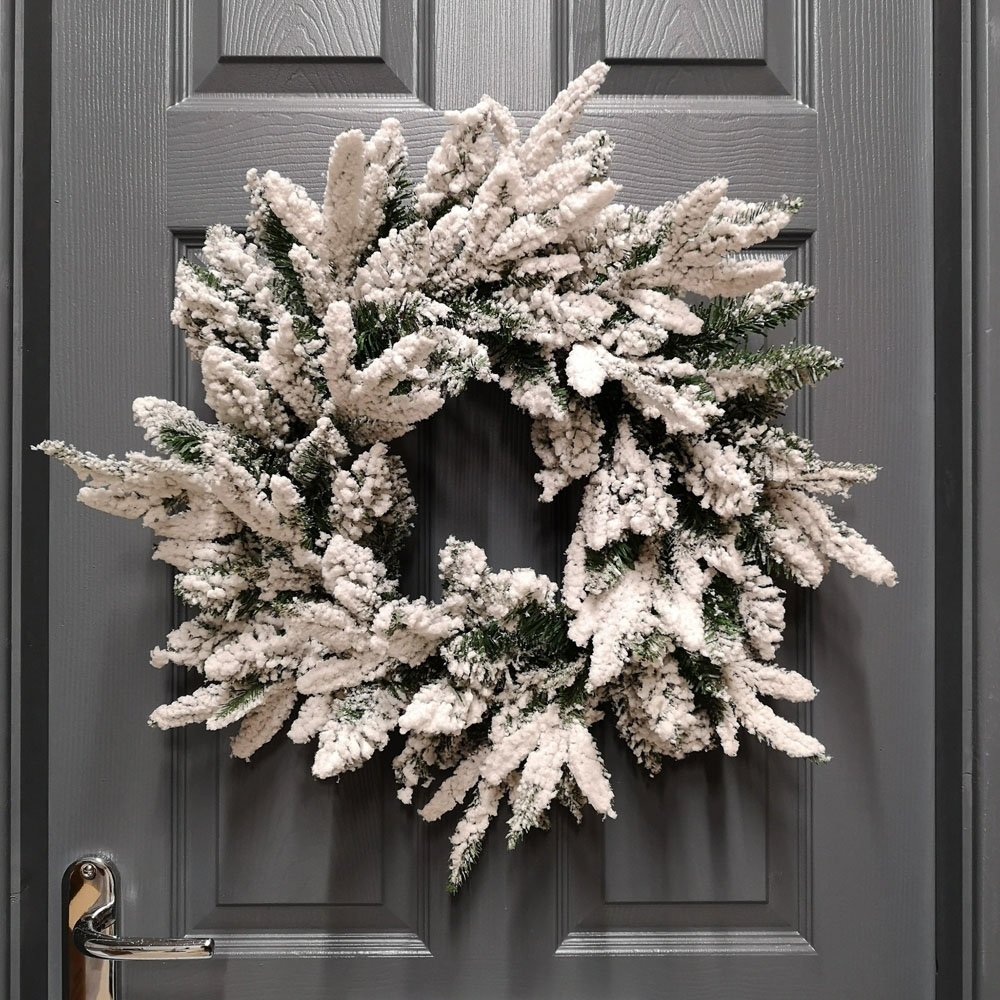 Premier Lapland Flocked Wreath with PE and PVC Tips 50cm Image 4
