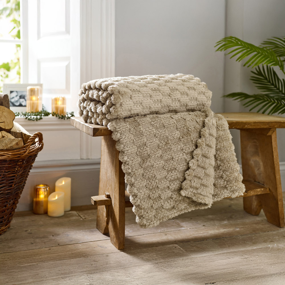 Deyongs Putty Featherstone Textured Throw 130 x 170cm Image 4