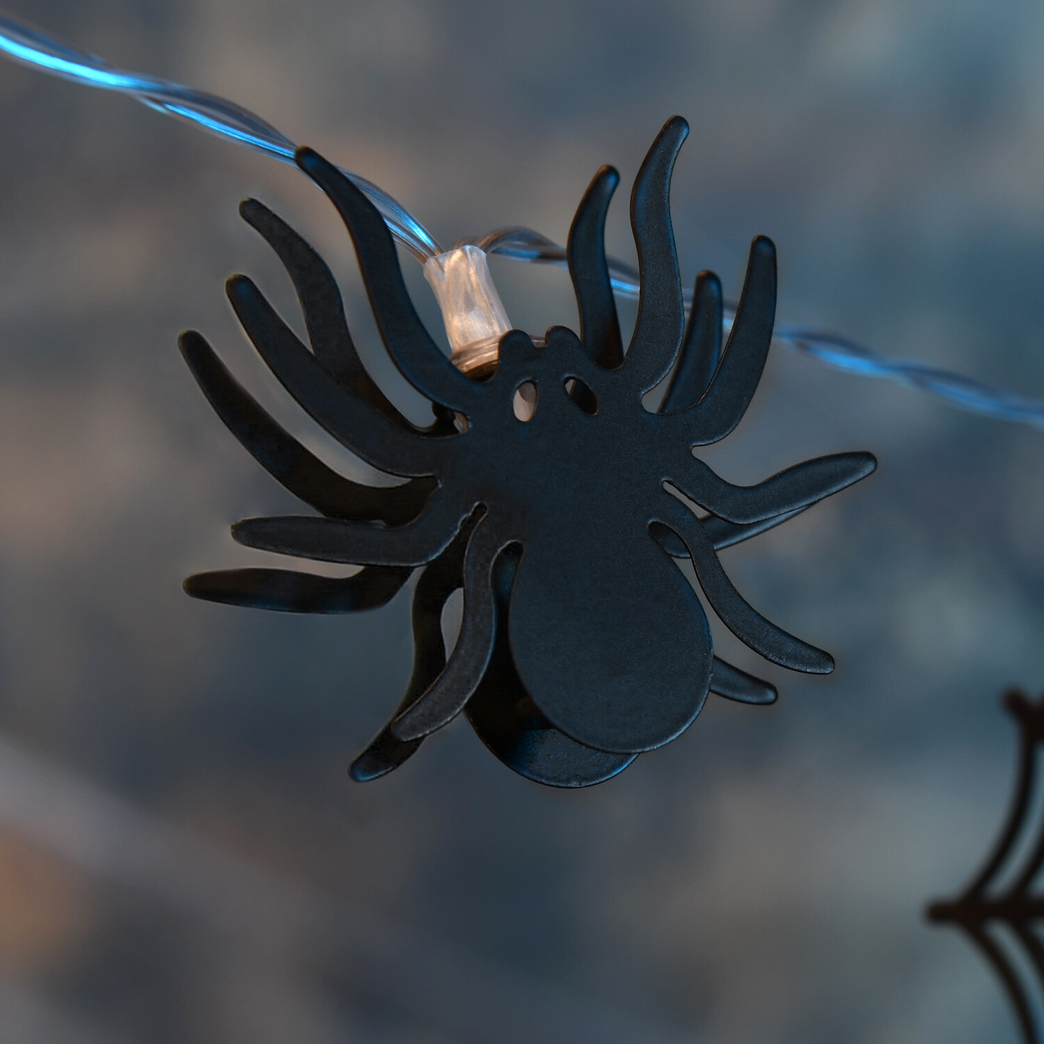 20 LED Spider and Web String Light Black Image 8