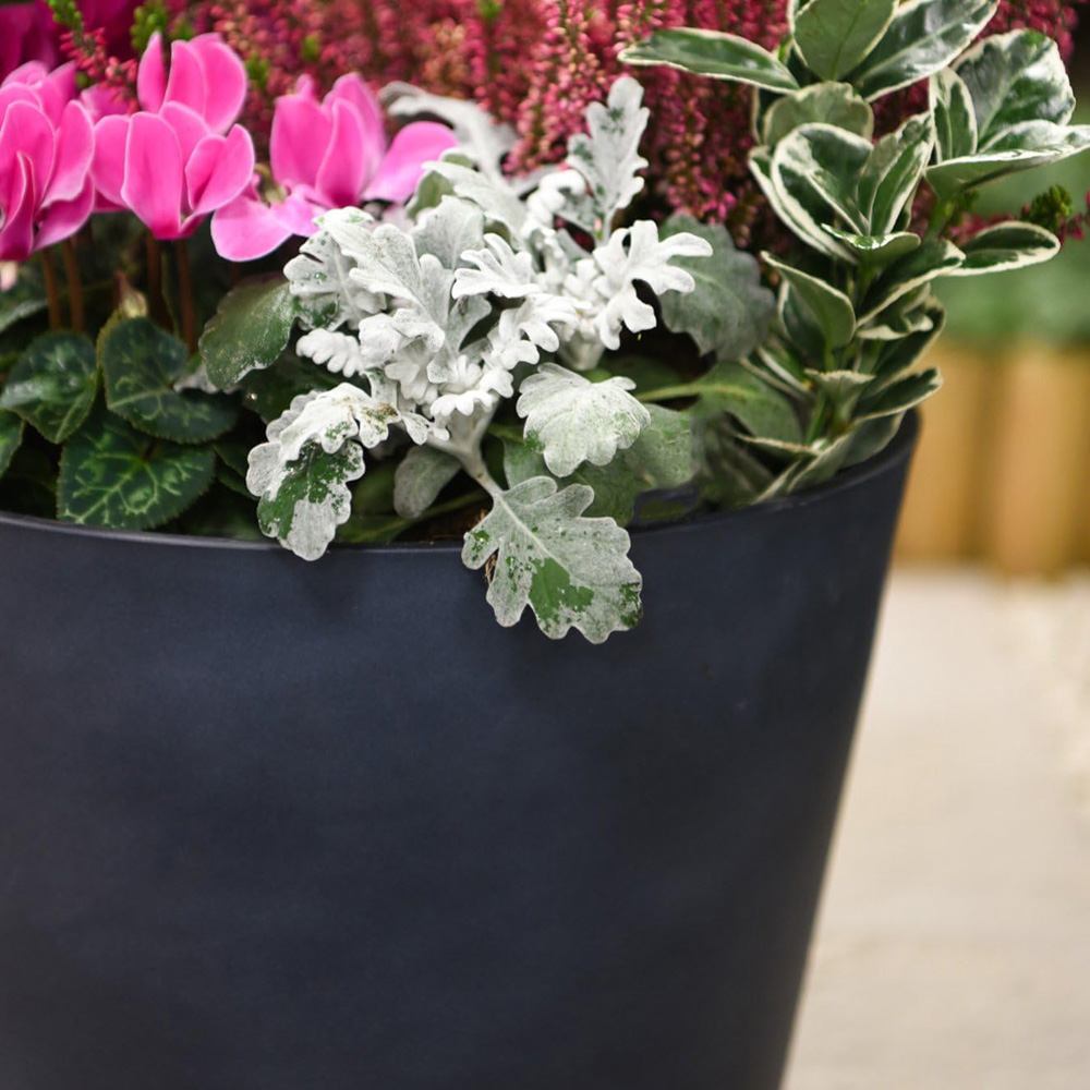 Garden Gear Dark Grey Stone Effect Planter 30.5cm 2 Pack Image 3