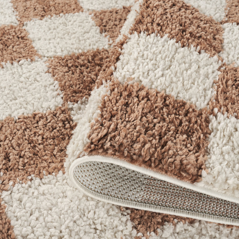 Desire Rugs Chester Terracotta Shaggy Checkered Rug 120 x 170cm Image 4