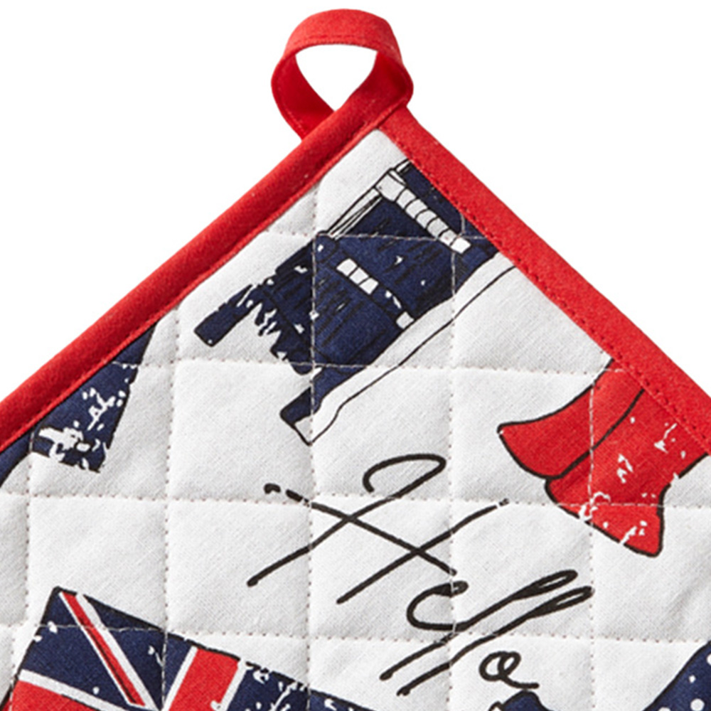 Highlands Homeware London Print Cotton Pot Holder Image 2