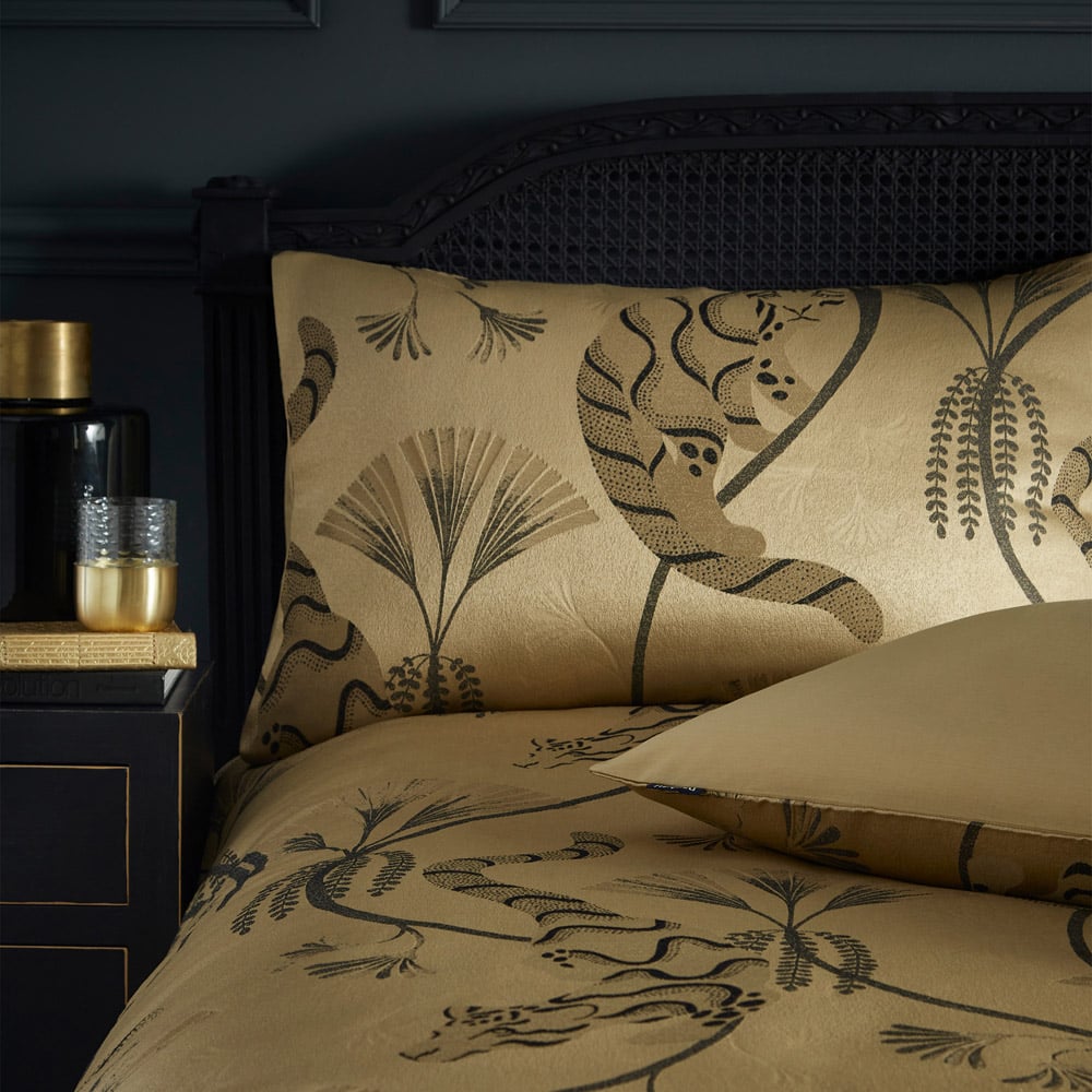 Paoletti Moon Dusk King Size Gold Exotic Animal Jacquard Duvet Cover Set Image 3