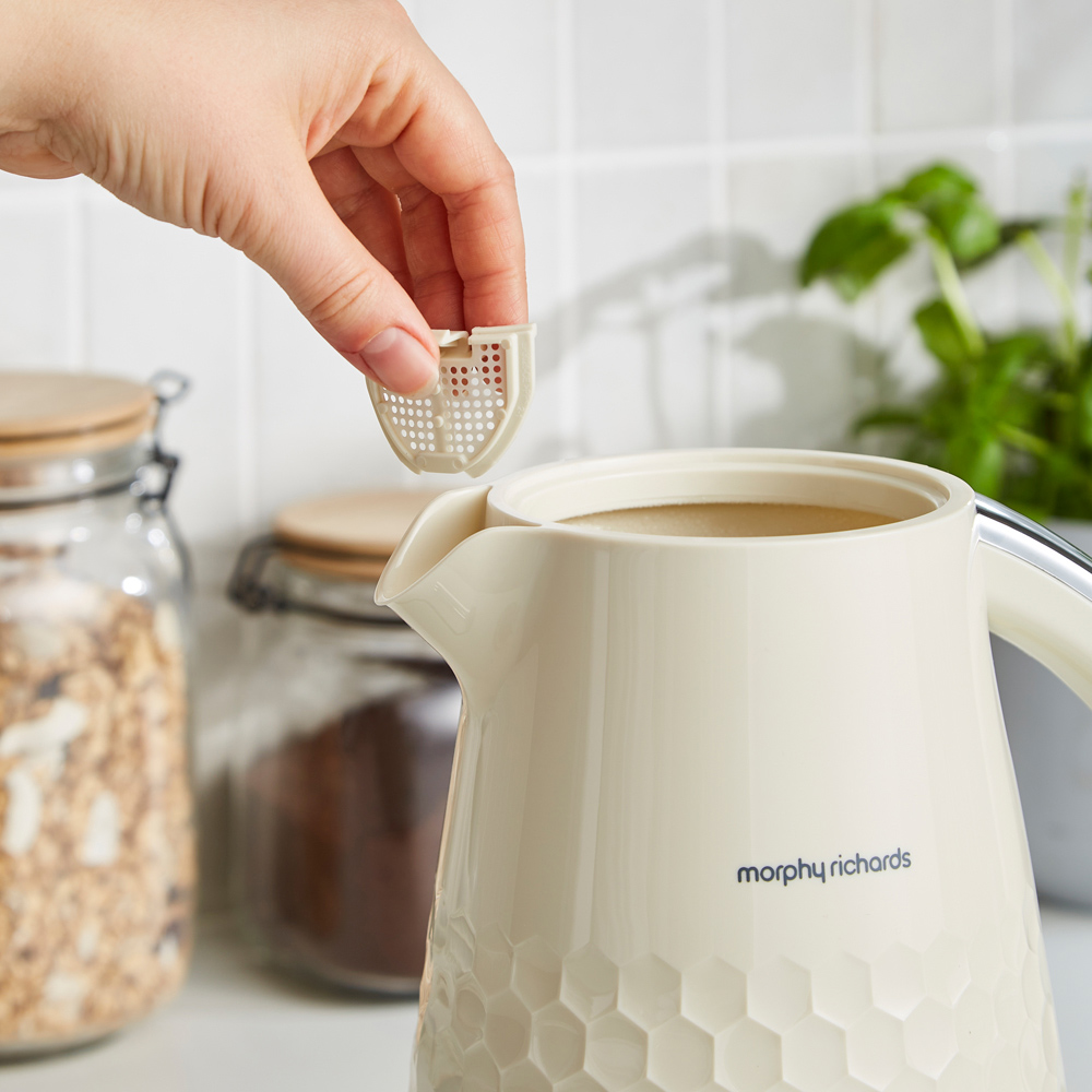 Morphy Richards Hive 108272 Cream 1.5L Jug Kettle Image 5