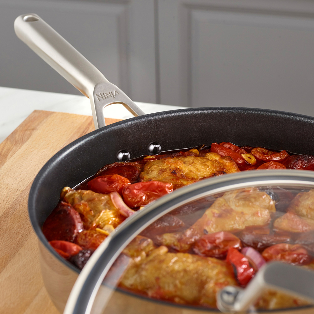 Ninja Foodi Zerostick 26cm Stainless Steel Saucepan with Lid Image 5