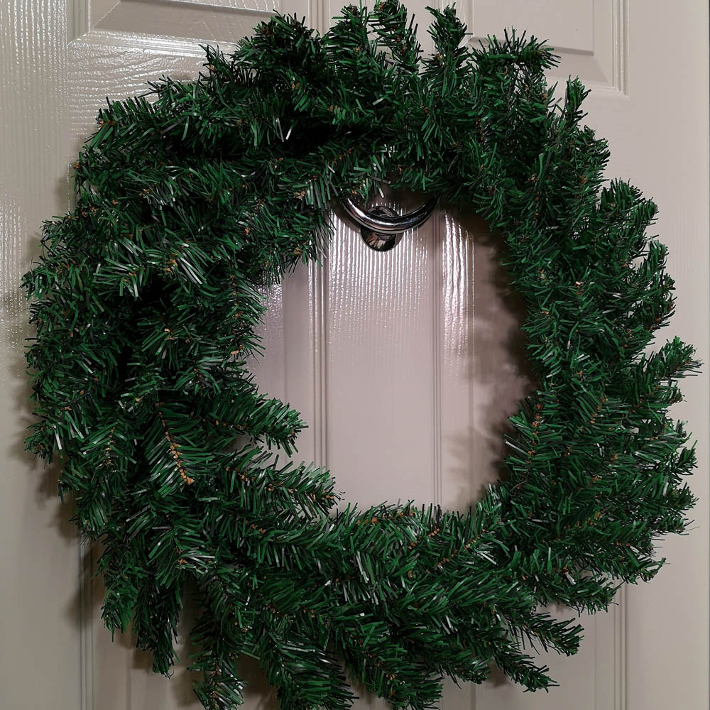 Samuel Alexander Christmas Wreath Green 60cm Image 5