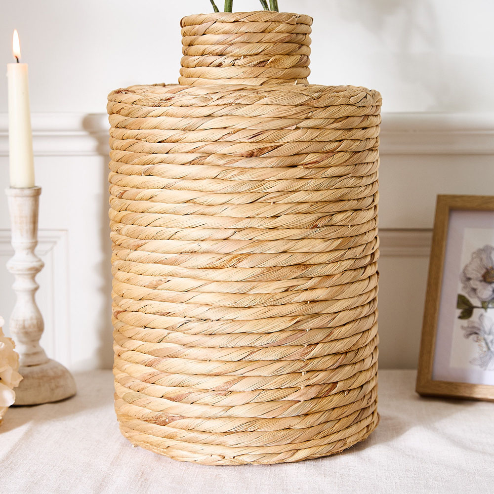 Dibor Natural Water Hyacinth Bottle Vase Image 3