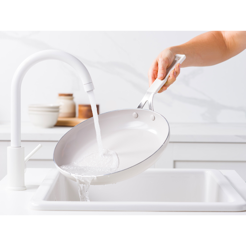 KitchenAid 24cm Porcelain White Coloured Aluminium Frying Pan Image 4