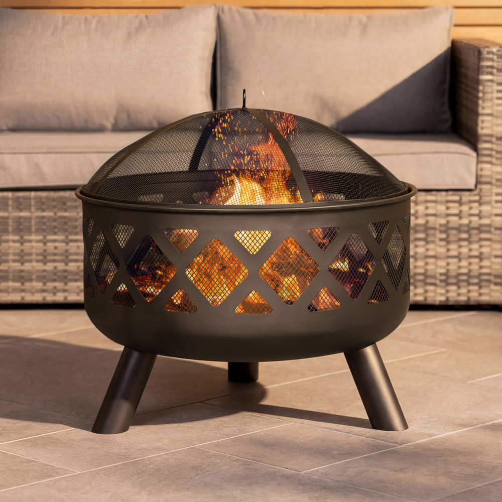 Charles Bentley Snug Salvador Black Round Steel Bowl Fire Pit Image 2