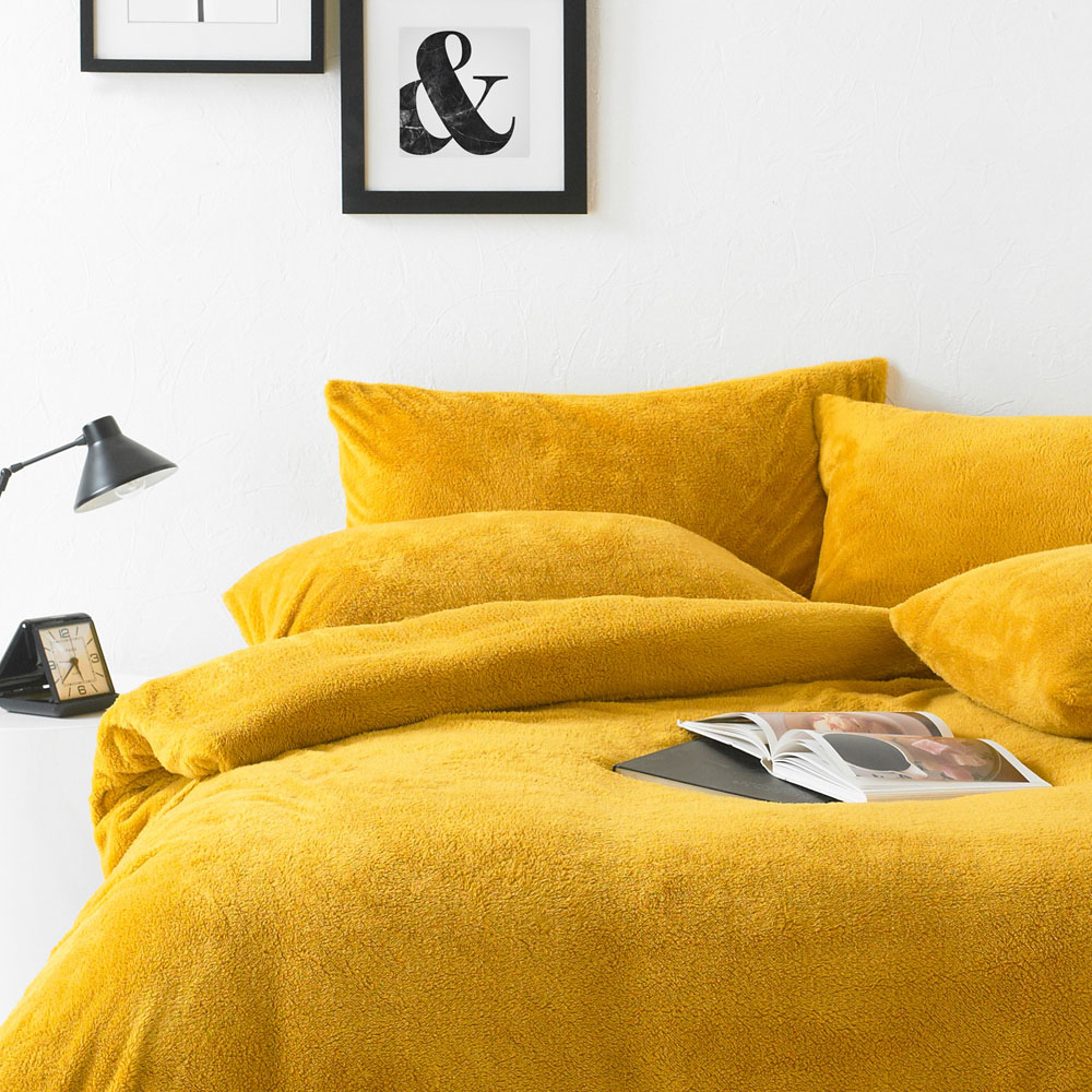 furn. Sherpa Double Ochre Duvet Set Image 2