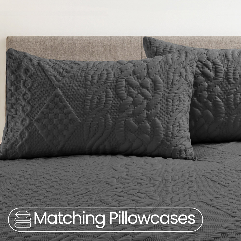 Velosso King Size Charcoal Quilted Knit Duvet Set Image 4