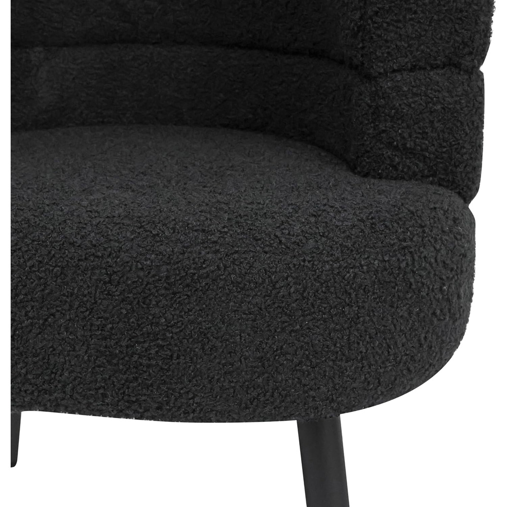 Alivio Black Sherpa Sofa Chair Image 5