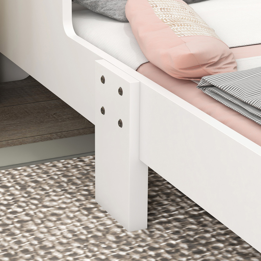Tommy Toys White Unicorn Toddler Bed Image 2