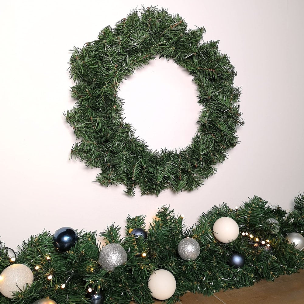 Samuel Alexander Plain Green and Brown Canadian Pine Artificial Christmas Wreath 40cm Image 8