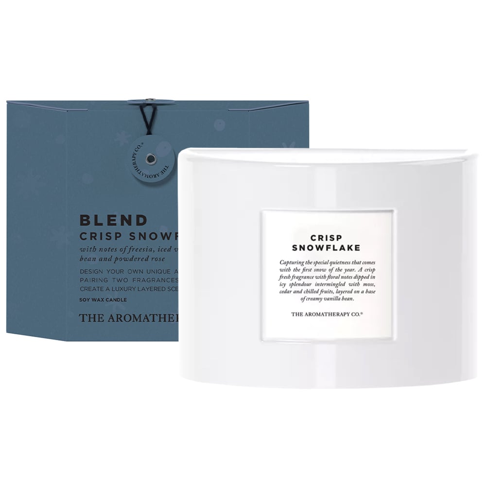 The Christmas Gift Co Blend Crisp Snowflake Scented Candle Image 1