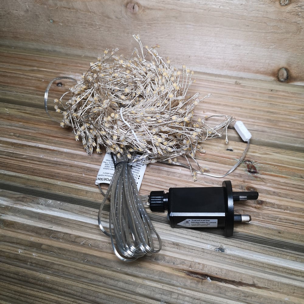 Premier UltraBrights 800 Warm White LED Silver Pin Wire Cluster Light 5.5m Image 2