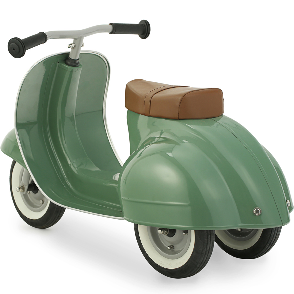 Ambosstoys Primo Green Scooter Image 4