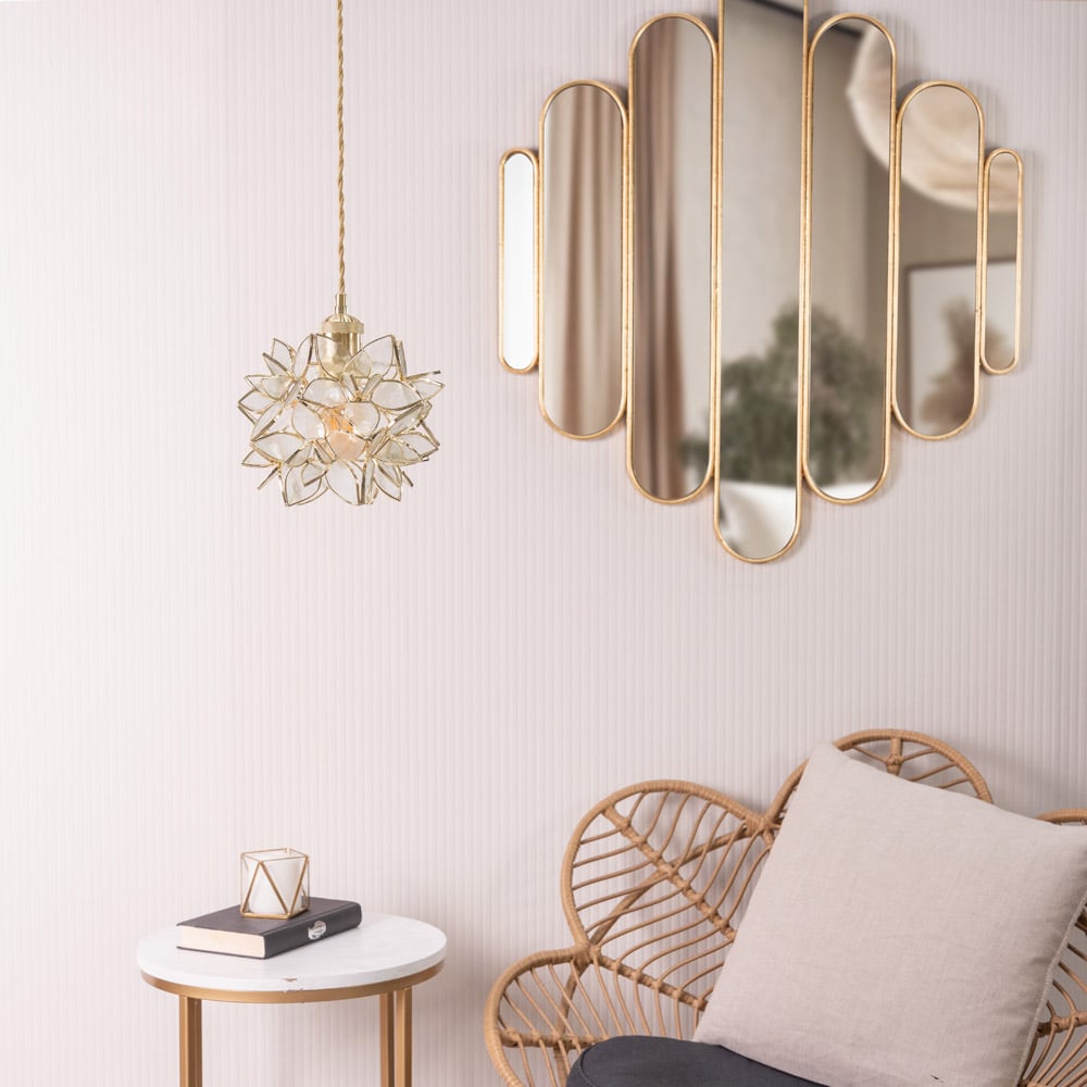 ValueLights Reine Clear Flower Glass Pendant Lamp Shade Image 3