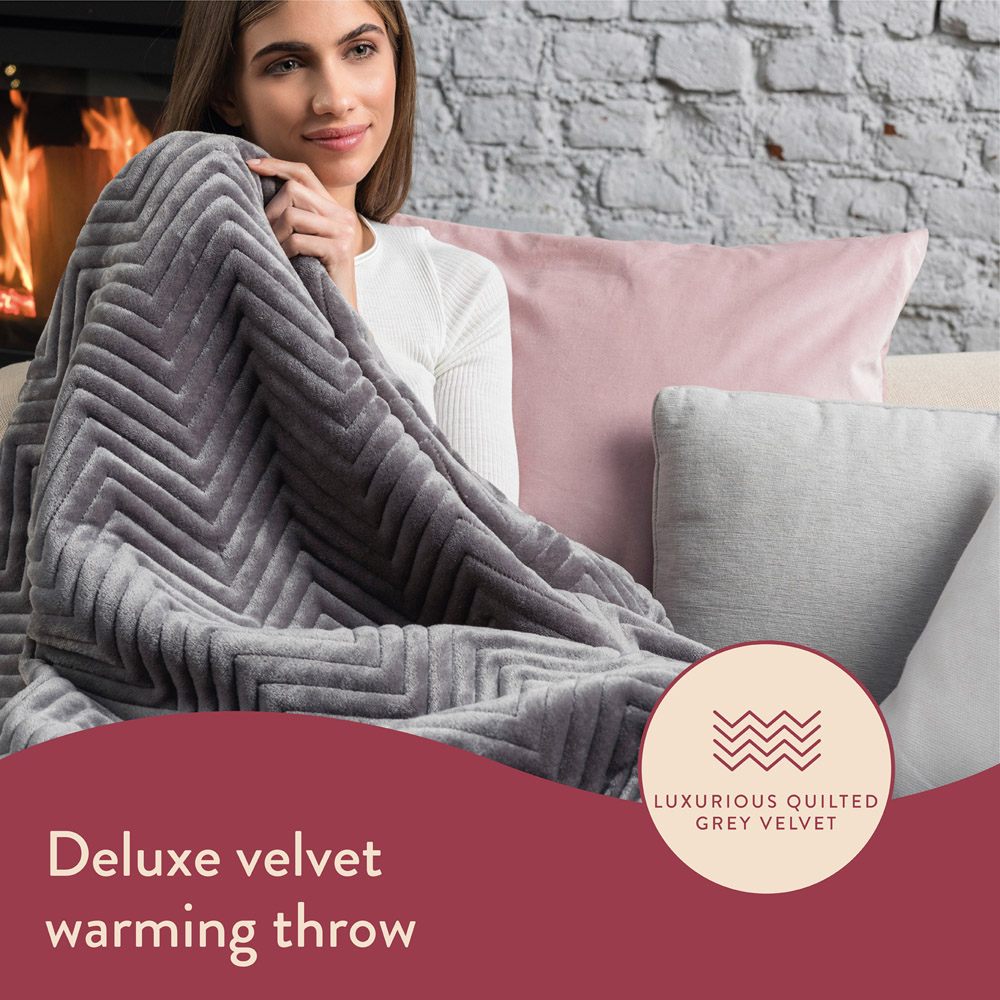 Dreamland Hurry Home Grey Velvet Herringbone Quilted Heated Throw 120 x 160cm Image 4