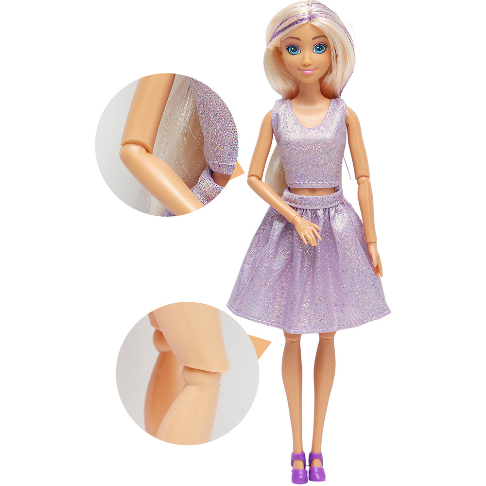 Dolls in Convertible Playset Image 6