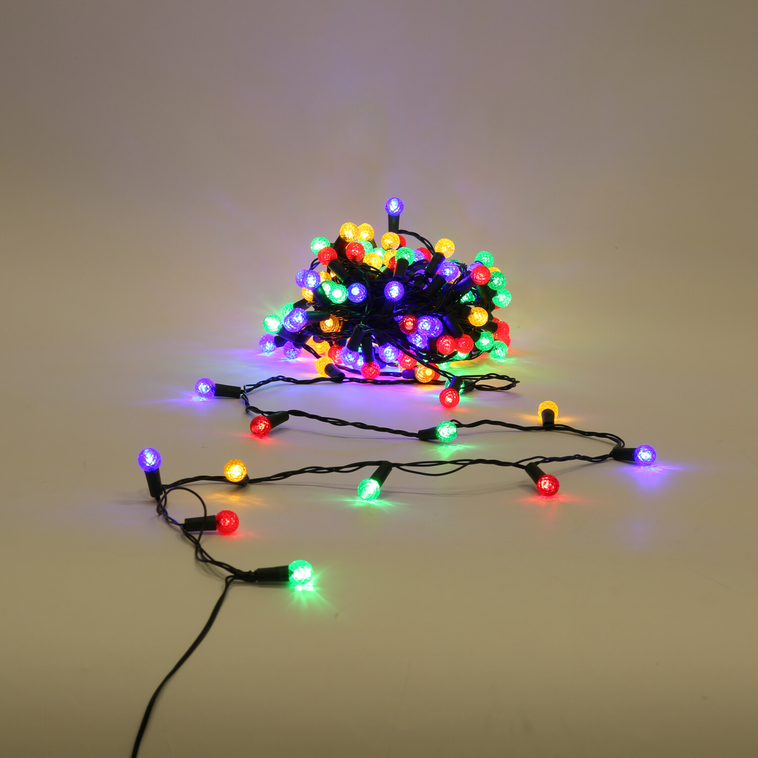 150 Diamond Bulb Lights Multicolour Image 3