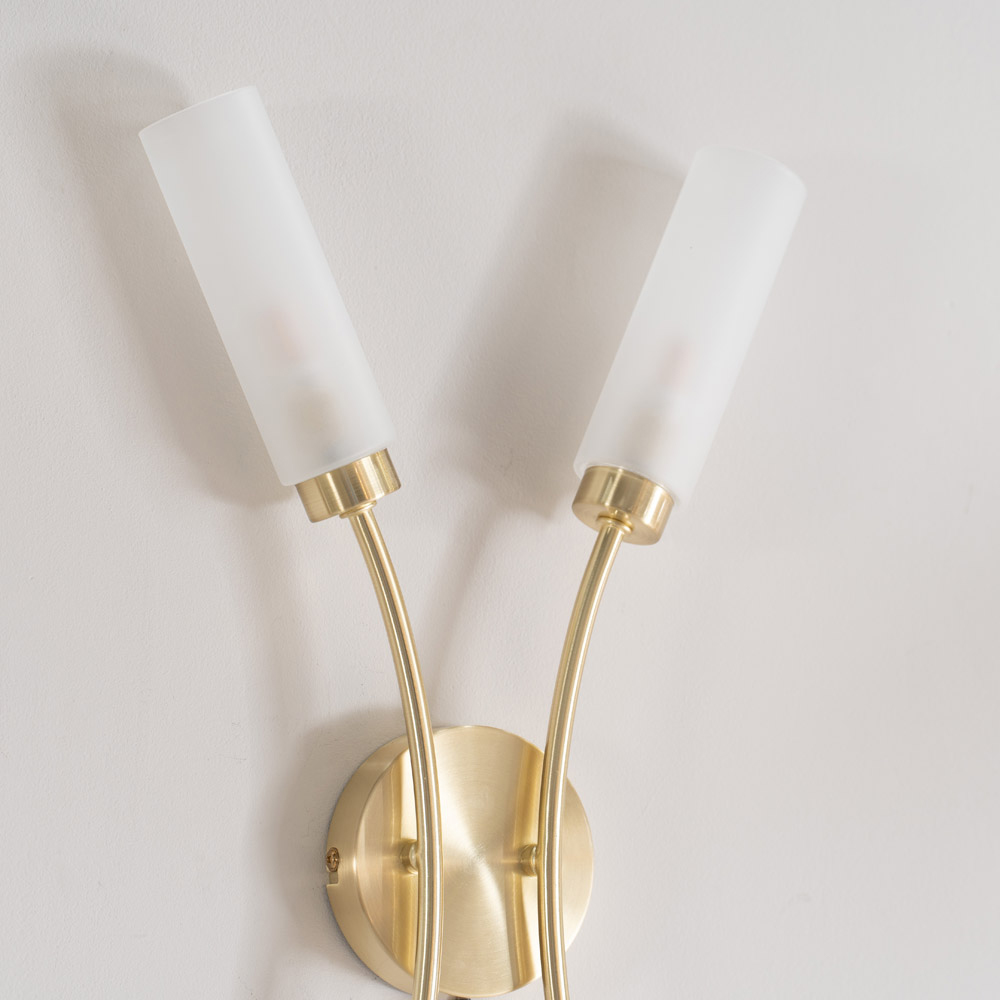 ValueLights Maya 2 Way Brushed Gold Curved Upright Reed Shaded LED Wall Light Image 4