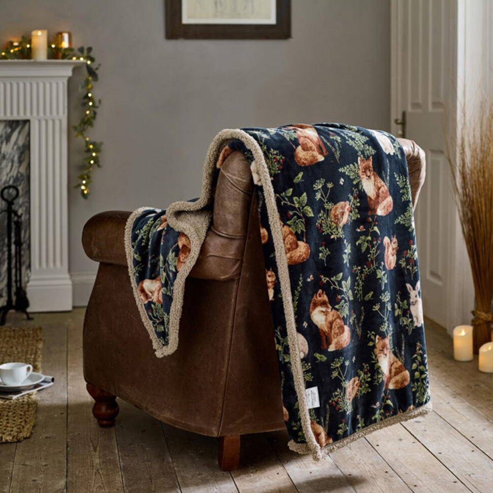 Deyongs Navy Woodland Wildlife Throw 140 x 180cm Image 2