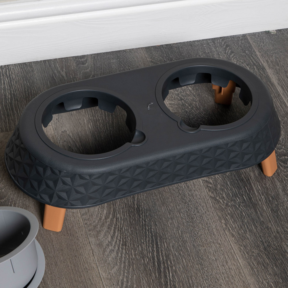 Samuel Alexander Grey Plastic Raised Double Pet Bowl Feeding Station with Stand 16 x 9cm Image 8