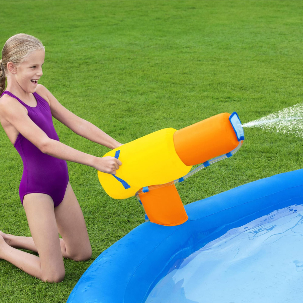 Samuel Alexander Childrens Garden Mount Splashmore Bouncy Castle Image 5