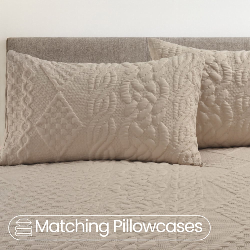 Velosso Super King Size Beige Quilted Knit Duvet Set Image 4